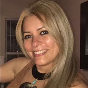 Meet your Posher, Dalia